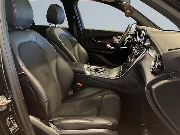 Mercedes-Benz GLC350 e 9 of 24