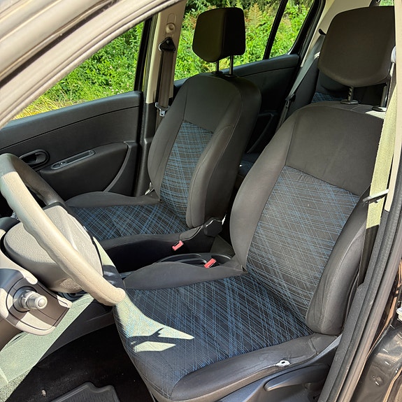 Renault Clio 4 of 4