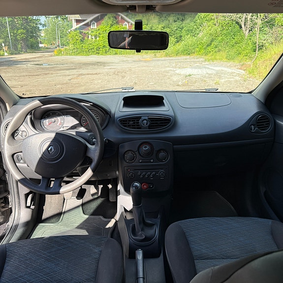Renault Clio 3 of 4