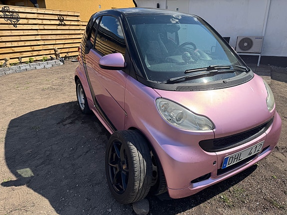 Smart Fortwo 2 of 5
