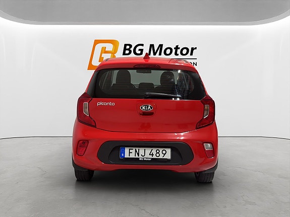 Kia Picanto 5 of 18