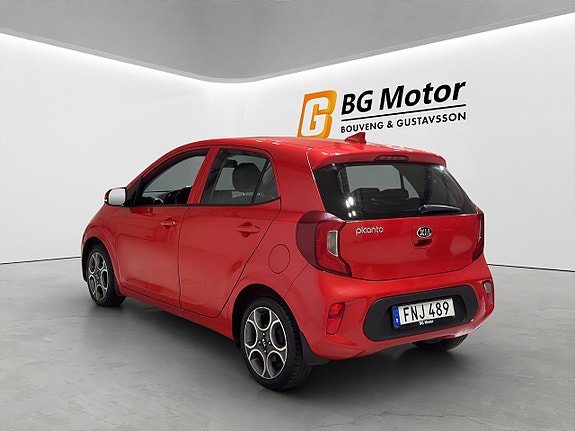 Kia Picanto 6 of 18