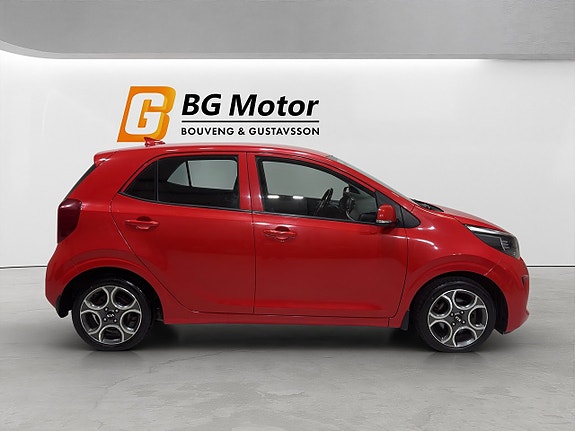 Kia Picanto 3 of 18