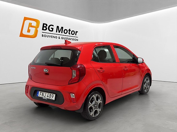 Kia Picanto 4 of 18