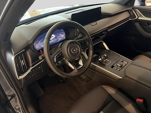 Mazda CX-60 5 of 5