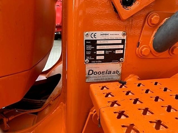 Doosan DL 200 TC 9 of 10
