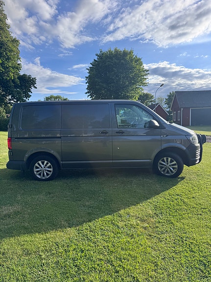 Volkswagen Transporter 7 of 14