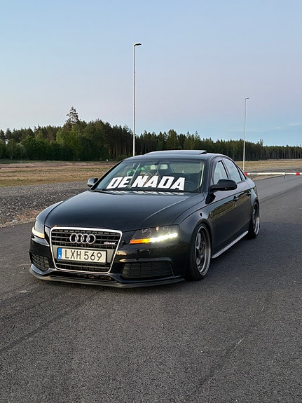 Audi A4 2 of 5