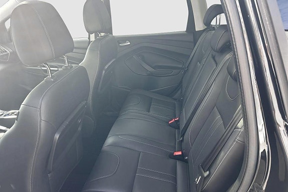 Ford Kuga 7 of 11
