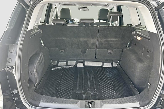 Ford Kuga 11 of 11