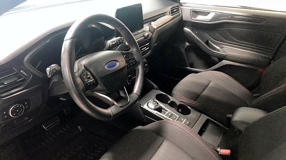 Ford Focus 4 of 5