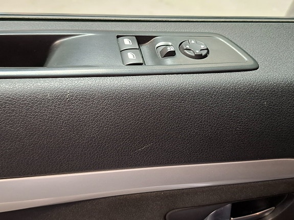 Opel Vivaro 11 of 30