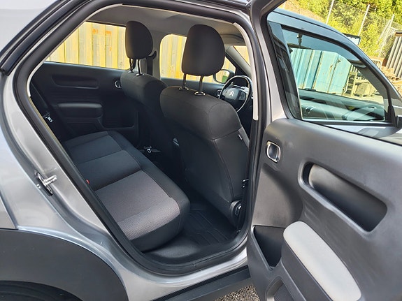 Citroen C4 Cactus 21 of 27
