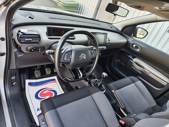 Citroen C4 Cactus 16 of 27