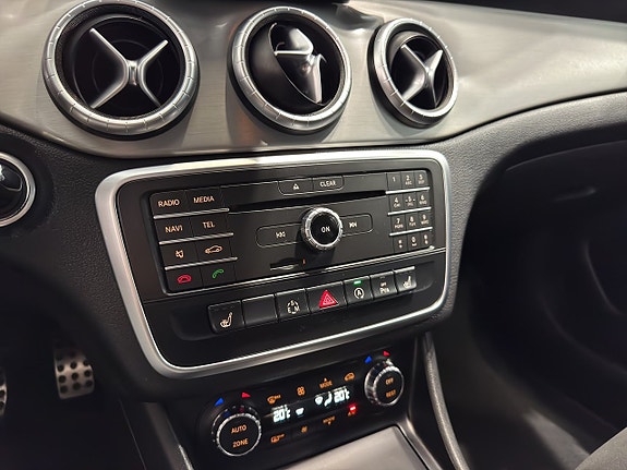 Mercedes-Benz CLA220 20 of 22