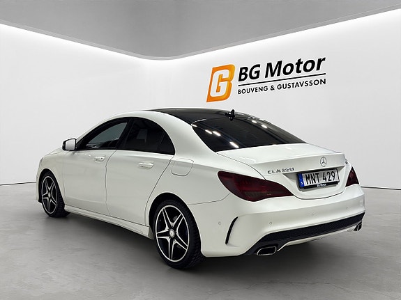 Mercedes-Benz CLA220 7 of 22