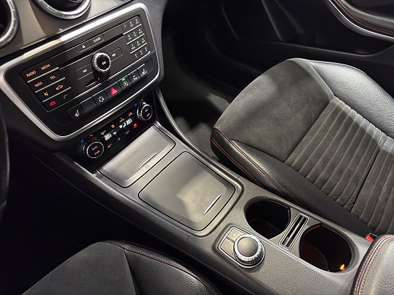 Mercedes-Benz CLA220 18 of 22