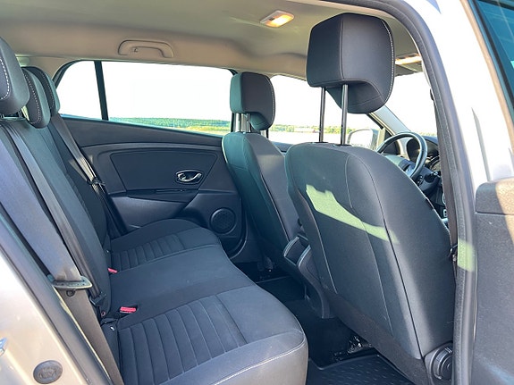 Renault Megane 9 of 13