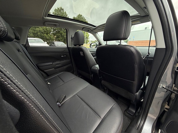 Mitsubishi ASX 15 of 25