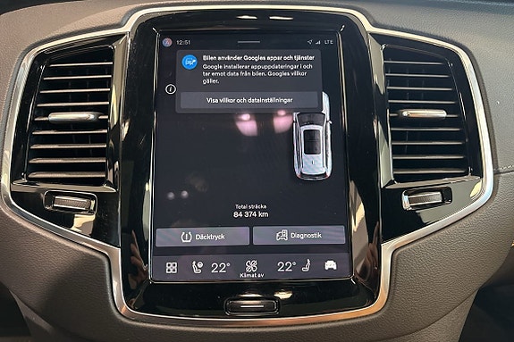 Volvo XC90 25 of 30