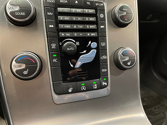 Volvo V60 22 of 22