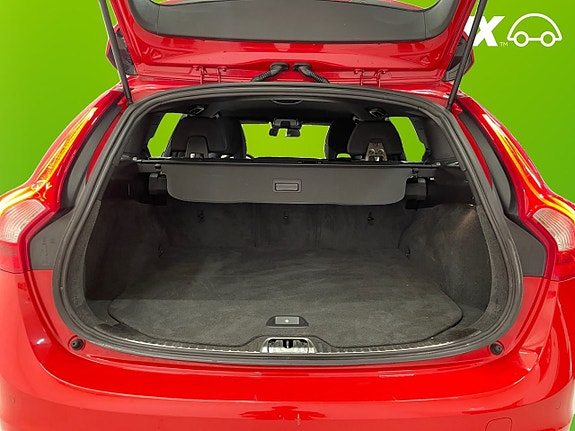 Volvo V60 16 of 22