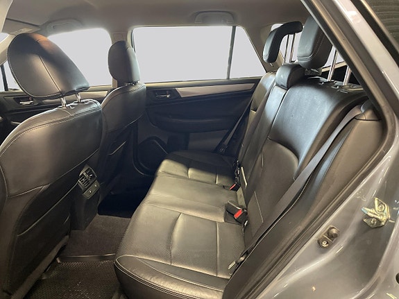 Subaru Outback 9 of 19