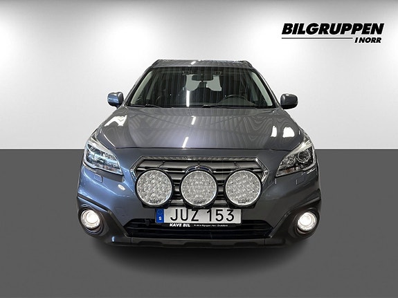 Subaru Outback 2 of 5