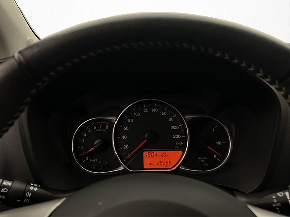 Toyota Yaris 16 of 24