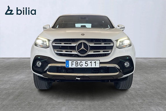Mercedes-Benz X250 d 3 of 5