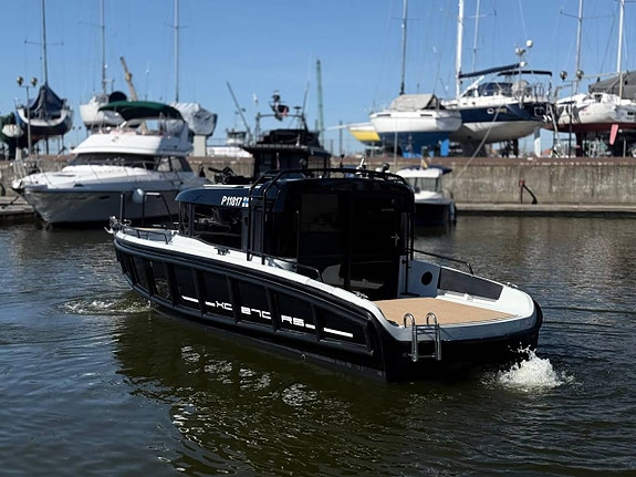 XO 270RS Cabin/Penta 300HK/2015/Avdragbar moms 3 of 5