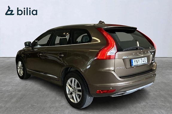 Volvo XC60 3 of 5