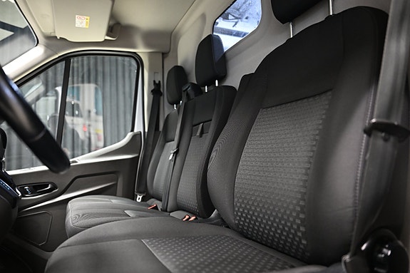 Ford Transit 15 of 30