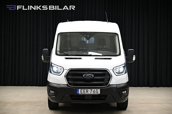Ford Transit 11 of 30