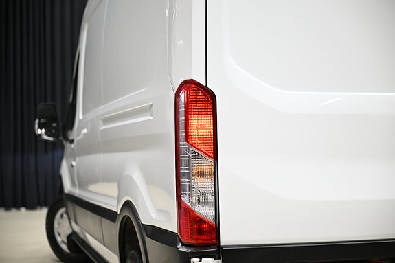 Ford Transit 10 of 30