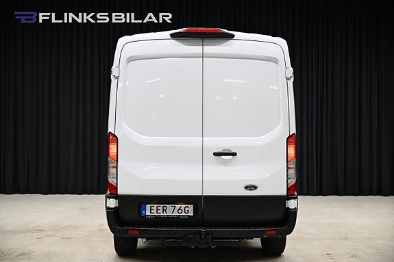 Ford Transit 9 of 30