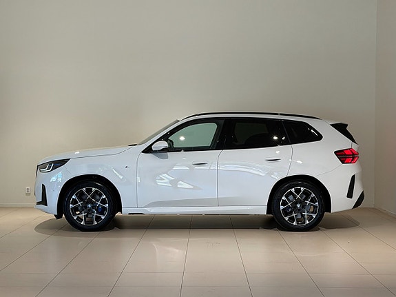 BMW X3 2 of 5
