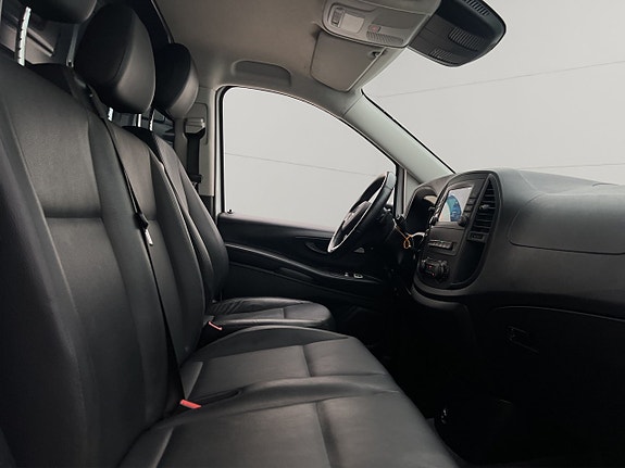 Mercedes-Benz Vito 119 28 of 30