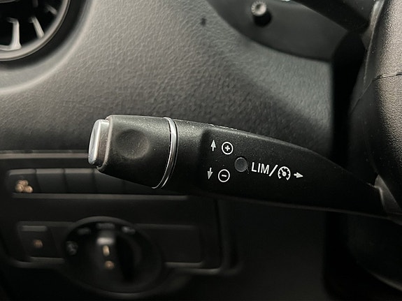 Mercedes-Benz Vito 119 19 of 30