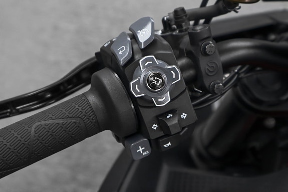 KTM 1390 Superduke R Evo Austin Racing TechPack Kolfiber Nyservad Påkostad 10 of 18