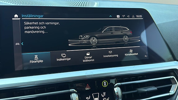 BMW 330e 18 of 18