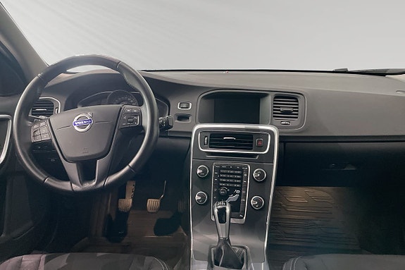 Volvo S60 9 of 18