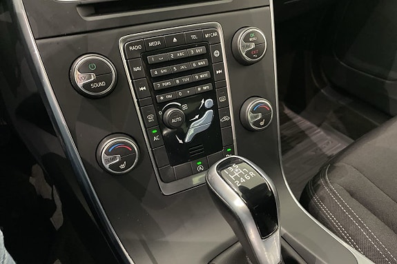Volvo S60 16 of 18