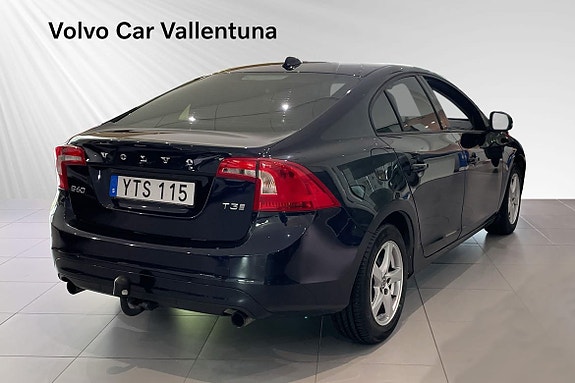 Volvo S60 5 of 5