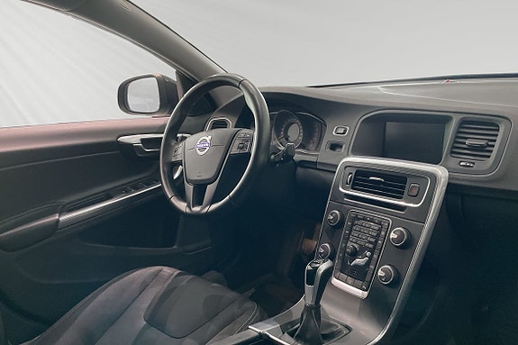 Volvo S60 10 of 18