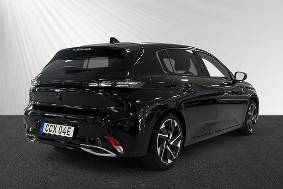 Peugeot 308 3 of 5