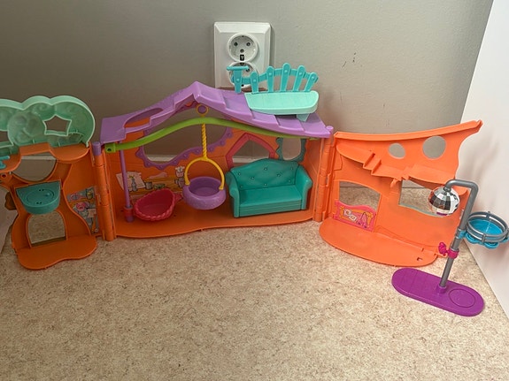 Product image 3 of 4