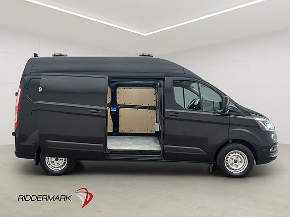 Ford Transit Custom 12 of 30
