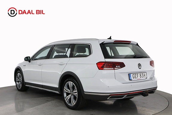Volkswagen Passat Alltrack 8 of 27