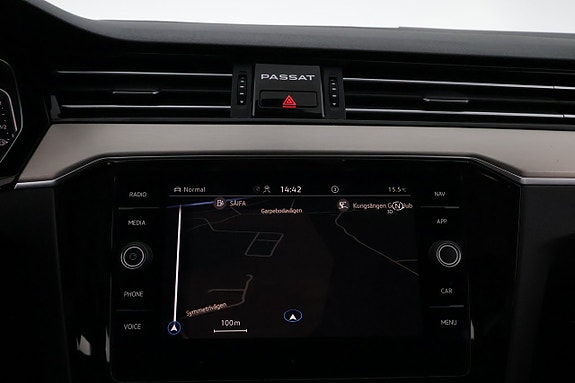 Volkswagen Passat Alltrack 20 of 27